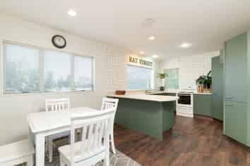 26-123A Cooneys Drive, Matua