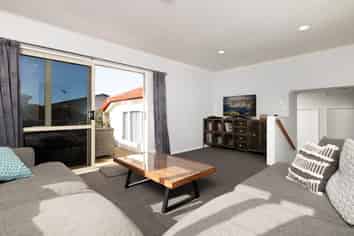 26-123A Cooneys Drive, Matua