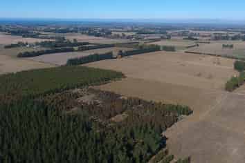 76 Ashworth Bush Road, Sefton