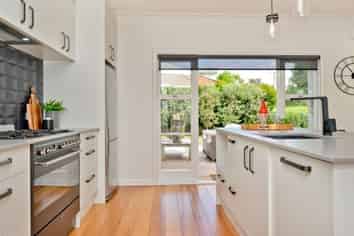 215 River Road, Claudelands