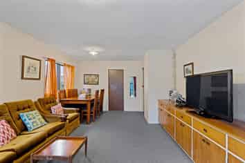 4/36 Division Street, Riccarton