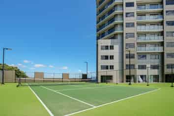 9-17 Byron Avenue, Takapuna