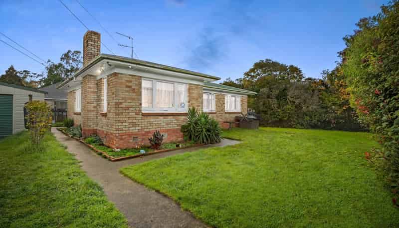 27 Montgomery Avenue, Pukekohe
