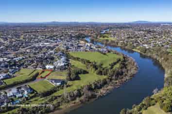 15 Riverside Lane, Flagstaff