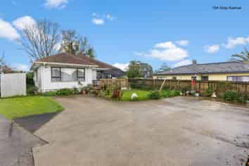 15A Gray Avenue, Mangere East