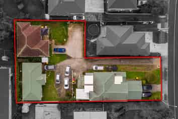 15A Gray Avenue, Mangere East
