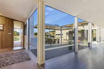 2 The Fairways, Kinloch