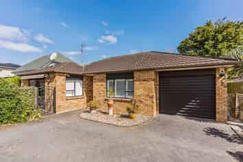 2/83 Saint Johns Road, Saint Johns