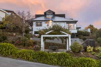 20 Drayton Drive, Mount Pleasant