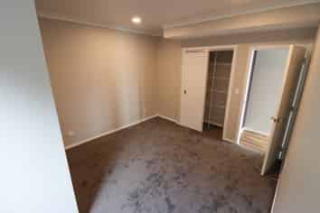 2/81 Aberdeen Drive, Dinsdale