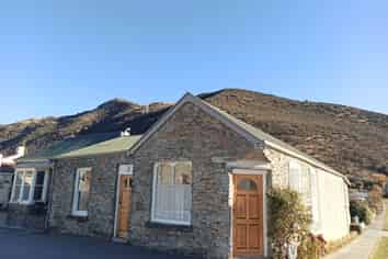 123 Scotland Street, Roxburgh