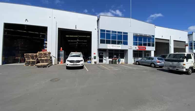 Unit 2/27 Cain Road, Penrose