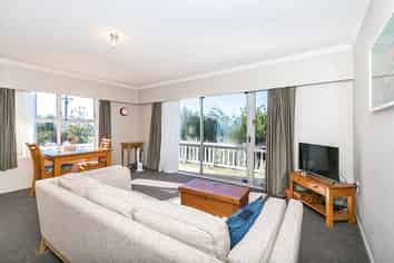 170a Tuhikaramea Road, Dinsdale