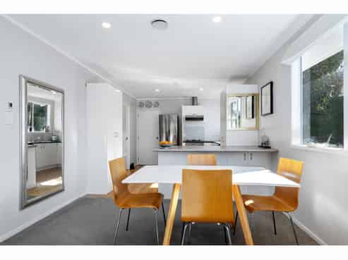 2/5 Sunburst Lane, Torbay