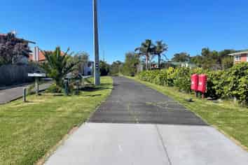 2/160 Cliff View Drive, Green Bay