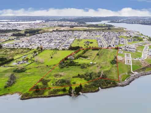 Coastal residential development land