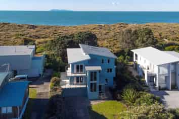 9 Bowentown Boulevard, Waihi Beach