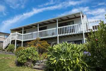 11 Aurora Avenue, Snells Beach