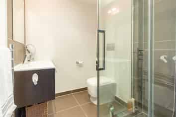 24/332 Great North Road, Mount Eden