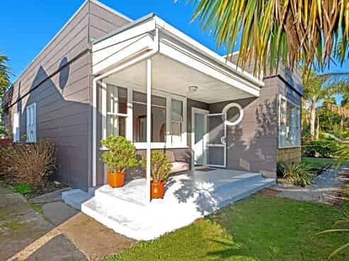 20 Dickson Street, Outer Kaiti