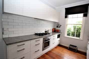 1 Atkinson Street, Woodville