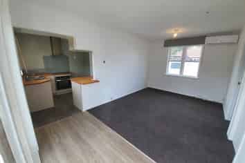 12B Malone Road, Waterloo