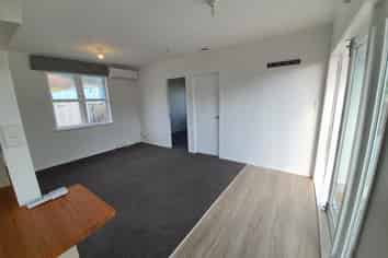 12B Malone Road, Waterloo