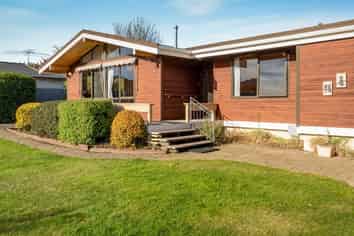 27A Miro Street, Trentham