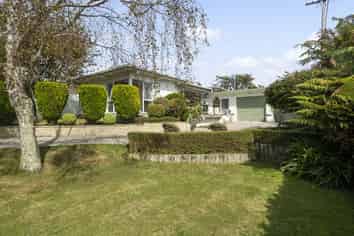 7 Moa Road, Raumati Beach