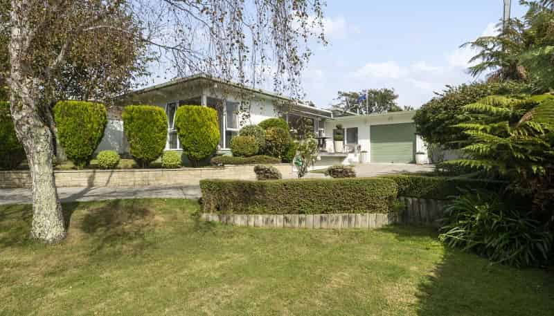 7 Moa Road, Raumati Beach