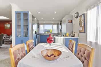 20 Sandown Avenue, Himatangi Beach