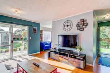 24 Princess Street, Ranui Heights