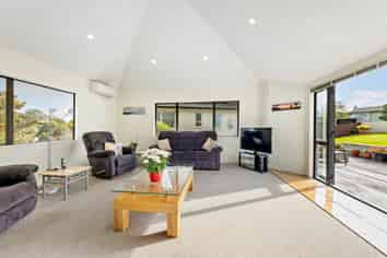 38A James Tyler Crescent, Lynfield