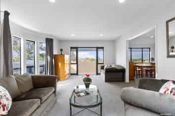 13 Tisdall Crescent, Saint Johns