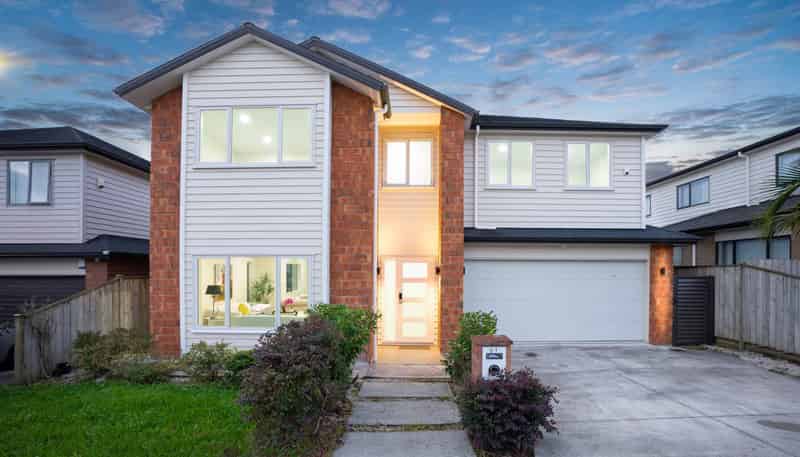 51 Castlebane Drive, Flat Bush