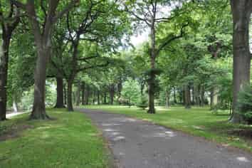 330m2  Attractive Modern Office Opposite Hagley Park