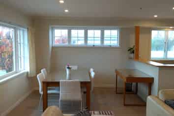 2/5C Church Street, Devonport