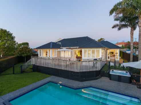 Auckland - Address withheld