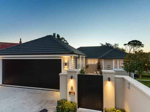 Auckland - Address withheld