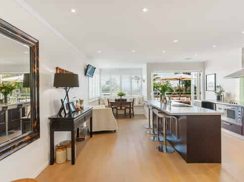 Auckland - Address withheld