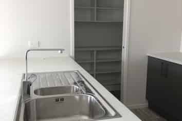 Manawatu / Whanganui - Address withheld