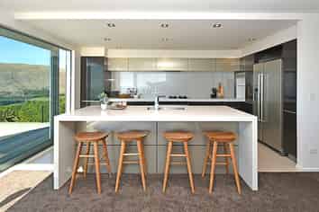 239 Richmond Hill Road, Sumner