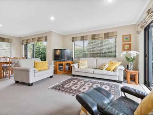 1/99 Nelson Street, Howick