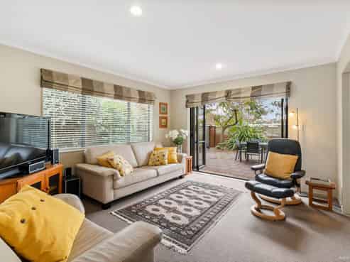 1/99 Nelson Street, Howick