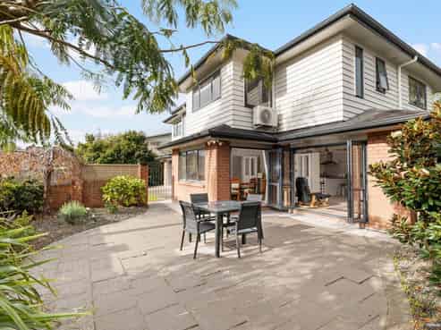 1/99 Nelson Street, Howick