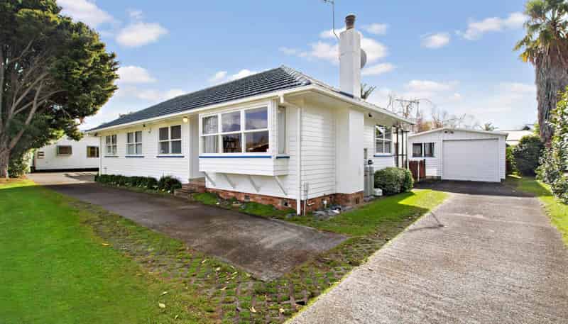 37 Hereford Street, Te Atatu Peninsula