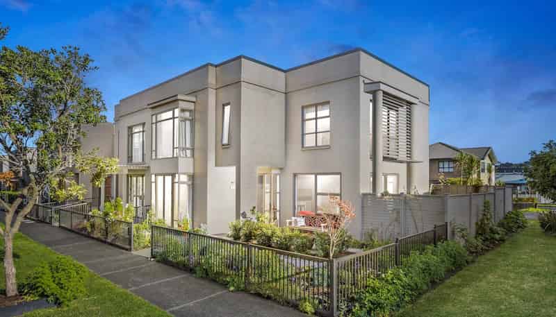 101 Stonefields Avenue, 