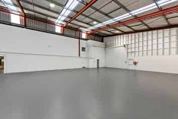 Rare Opportunity in Tightly Held Location