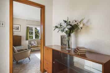 14 Leonard Road, Mount Wellington