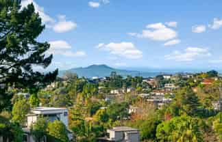 2/274 Glamorgan Drive, Torbay